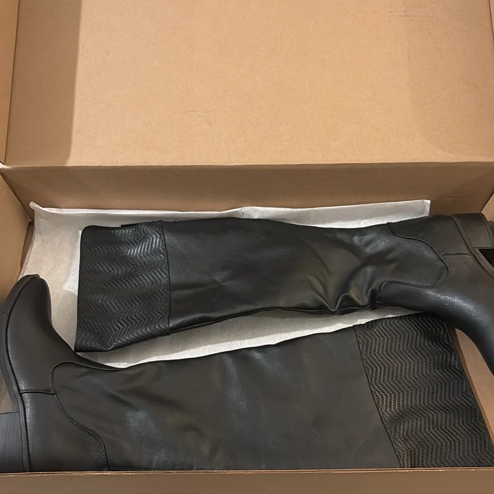 NEW [Baretraps] Marcela Black Wide-Calf Tall Over-The-Knee Boots Women’s Sz 5.5